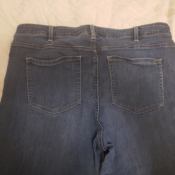 Lane Bryant skinny jeans - Picture 2 of 4